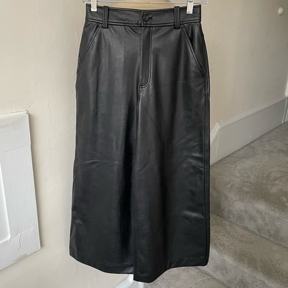 A.L.C Cropped Vegan Faux Leather Wide-Leg Pants Size 2, worn once! - Picture 7 of 10